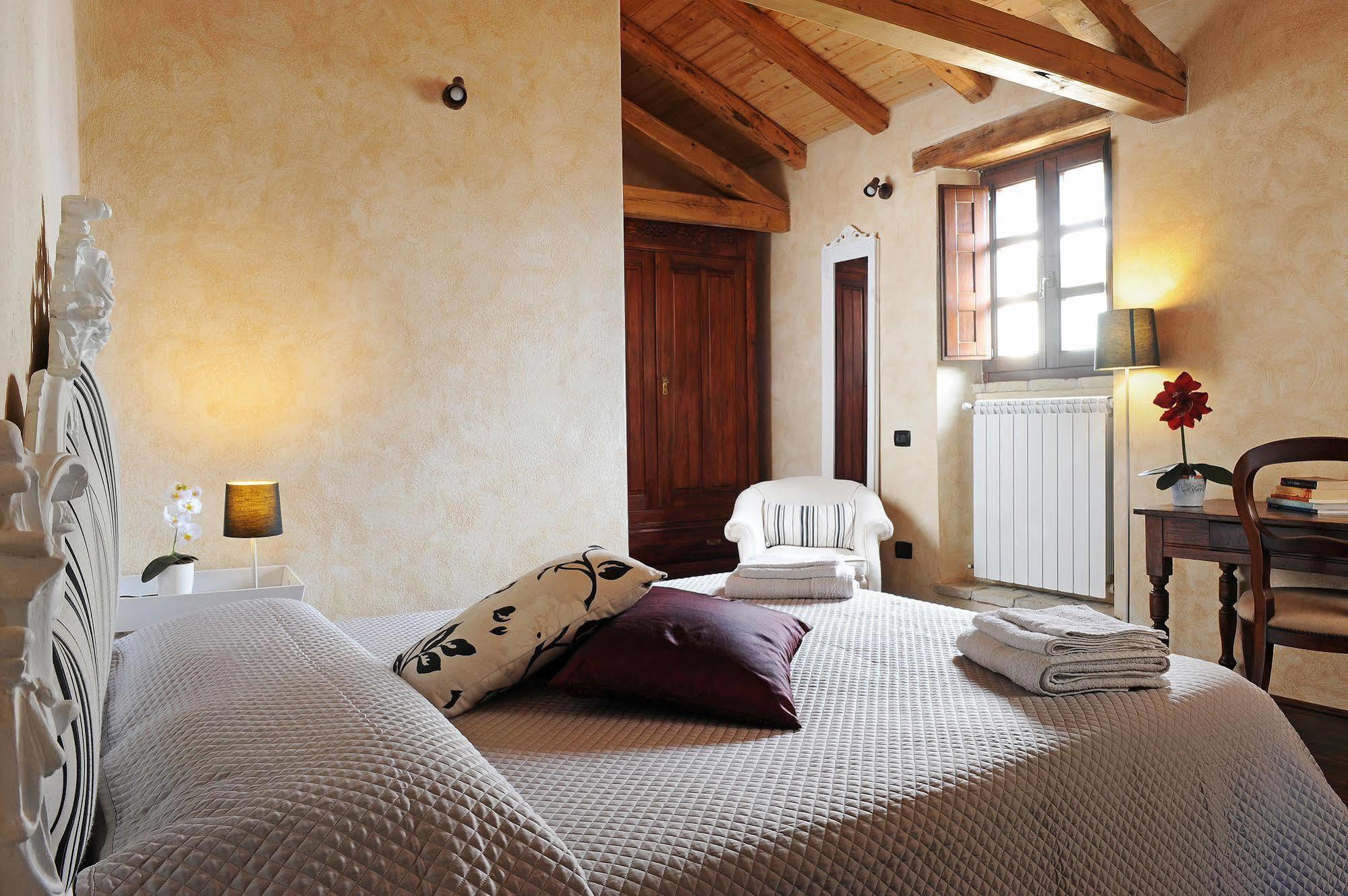 Antica Locanda Lunetta Màndas Extérieur photo